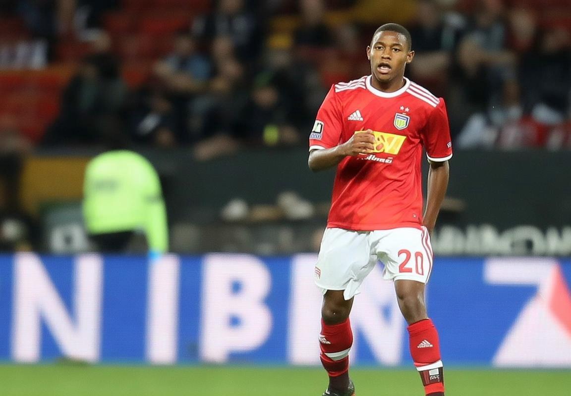 阿森纳无敌魅力：引进球员如探囊取物